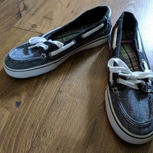 Levi's boat shoes